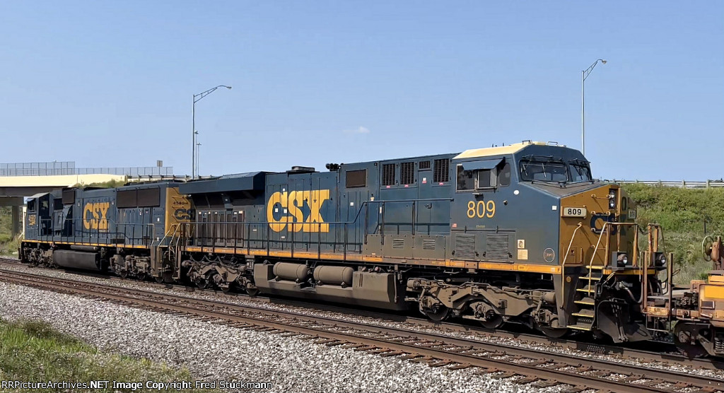 CSX 809